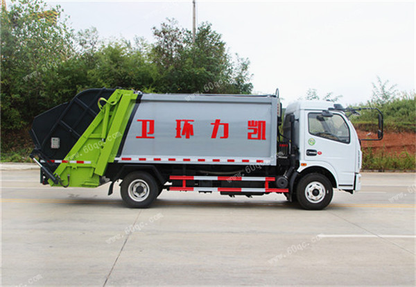 國五東風(fēng)7方壓縮式垃圾車
