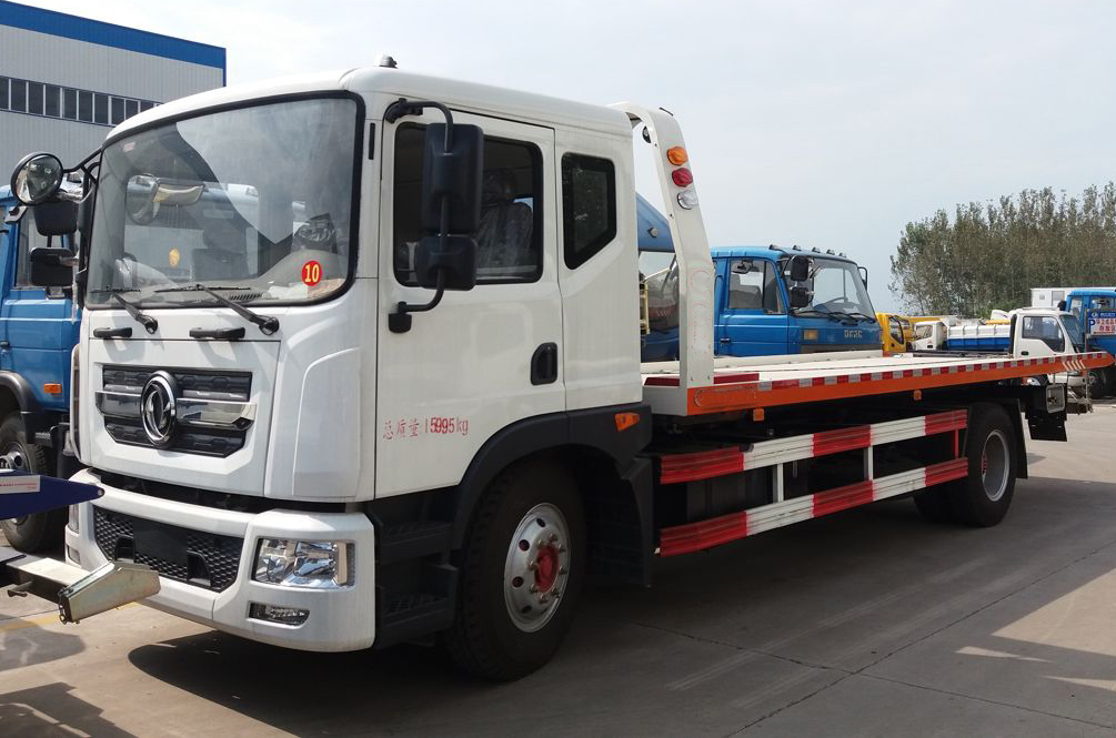 東風新款D9平板清障車 東風新款D9平板清障車