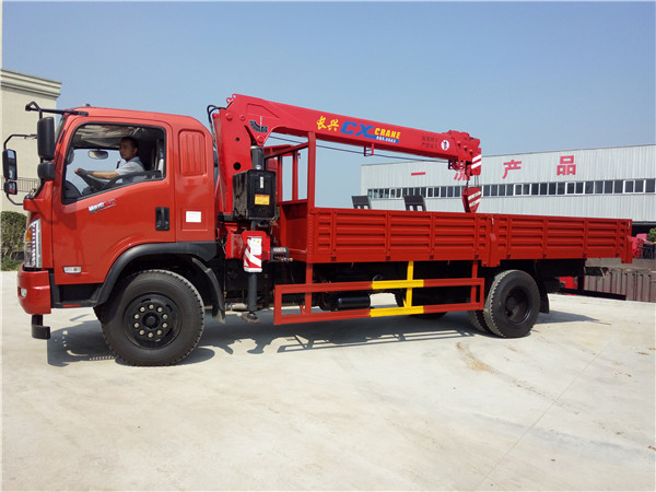 國五東風(fēng)玉虎6.3噸隨車吊 國五東風(fēng)玉虎6.3噸隨車吊