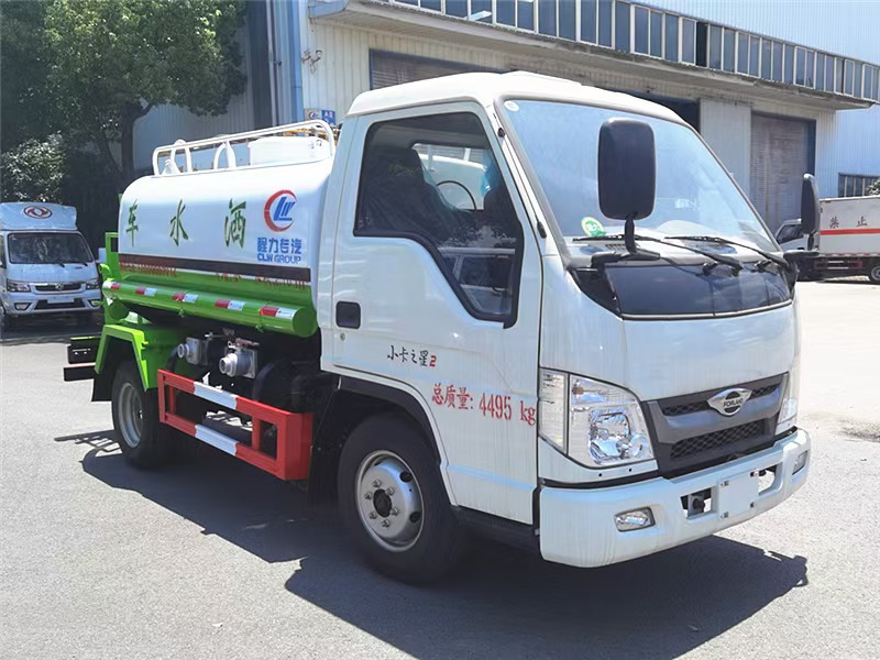 福田時代藍(lán)牌灑水車