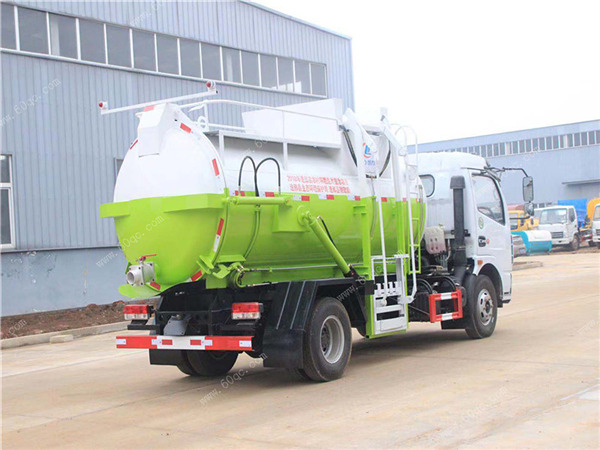 東風(fēng)多利卡7方餐廚垃圾車(chē)