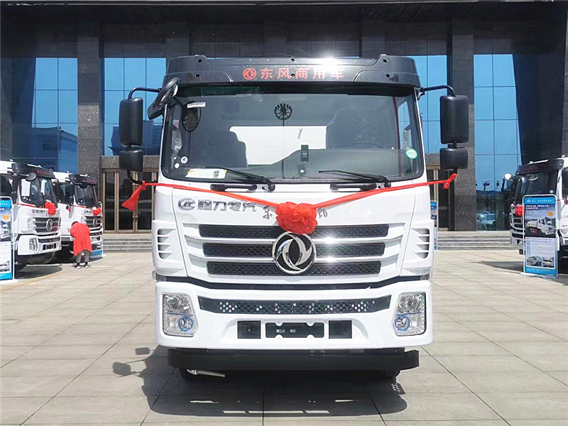 東風(fēng)商用K6灑水車