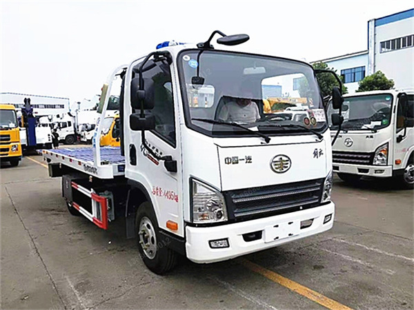 國(guó)六解放虎V一拖二藍(lán)牌清障車