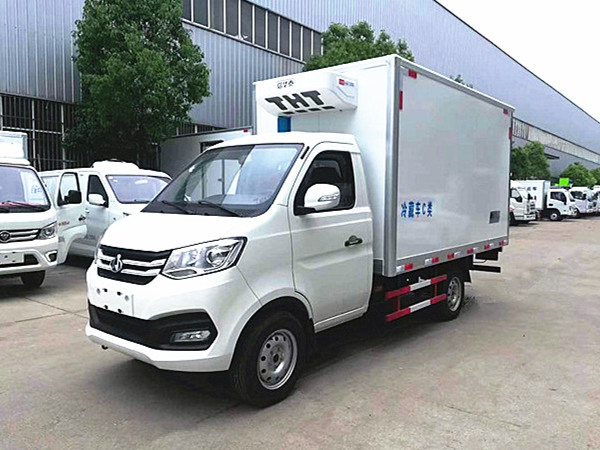 長安新星卡冷藏車