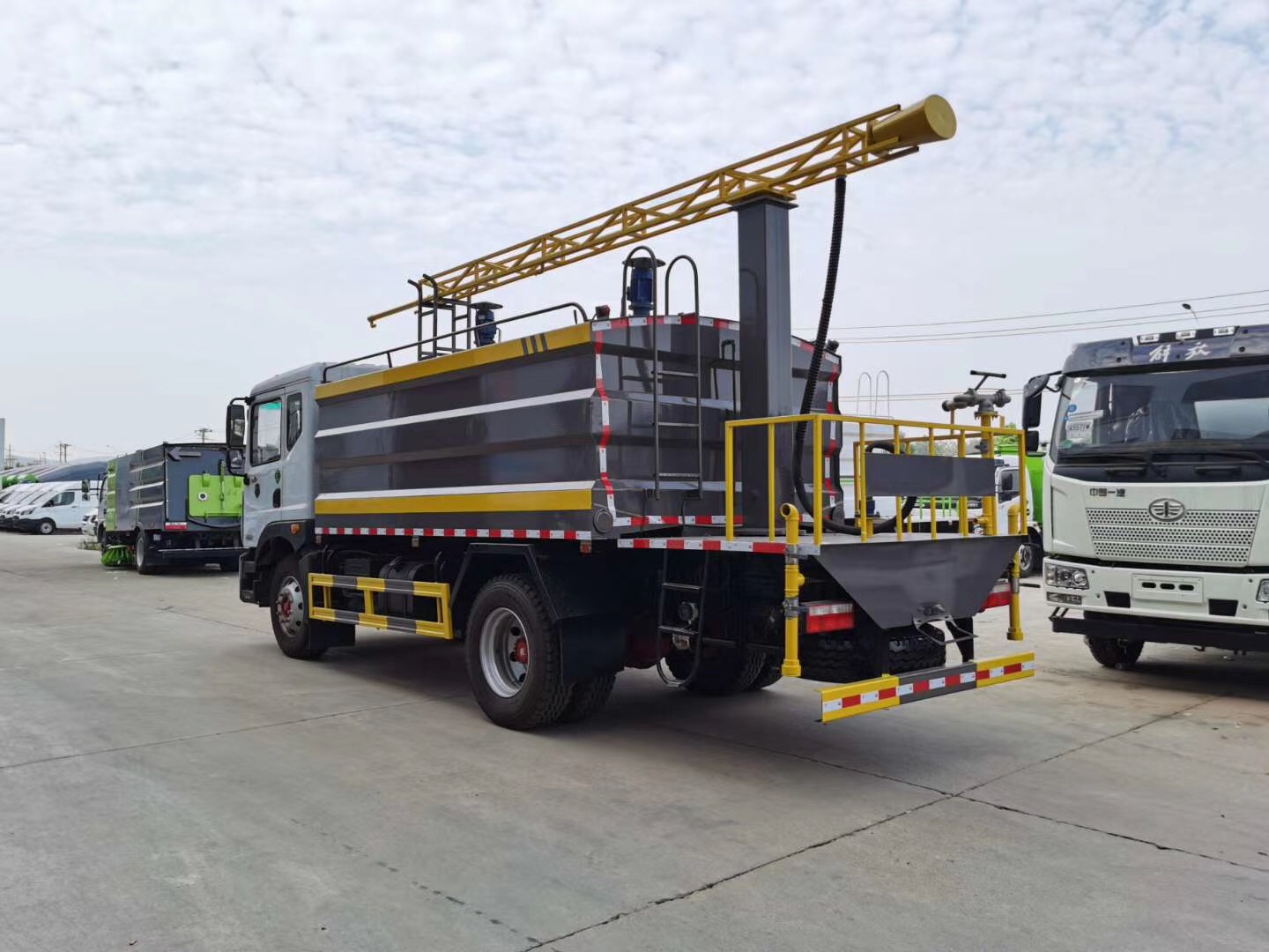 東風(fēng)D9鐵路抑塵車(chē)